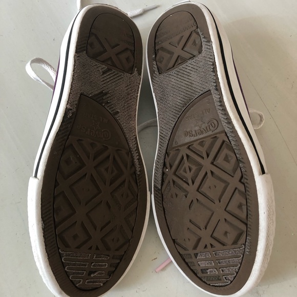 CONVERSE Sneakers / Tennis Shoes. Great Used Condition, as photos show!🌸🌷 - Picture 8 of 8